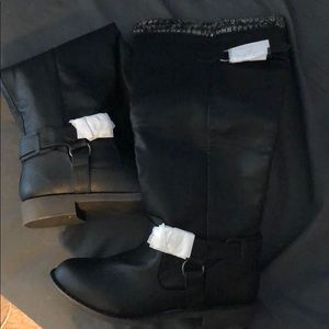 Black knee-high boots